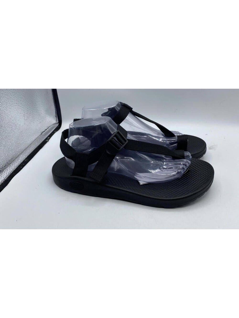 Chaco Classic Sandals Men Size 9  Black Adjustable Strap Outdoor Sport JCH108321